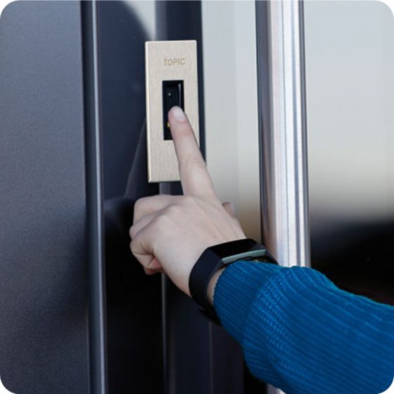 Sicherheitstür Holz Haustür Fingerprint Biometrie Sicherheitstür Holz Haustür Fingerprint Biometrie